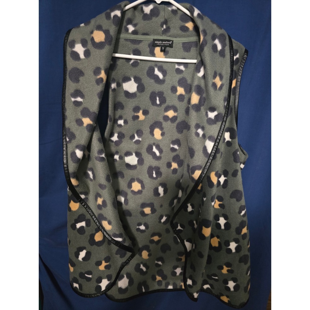 Simply Southern Leopard Fleece Vest Olive Green Animal Print Faux Leather Trim S